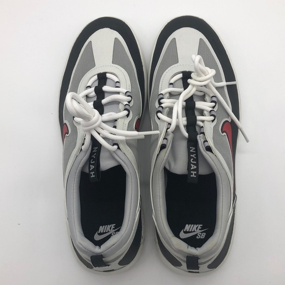 Mens Nike SB Nyjah Free 2 Black Sport Red BV2078-002 new with box - Picture 6 of 7